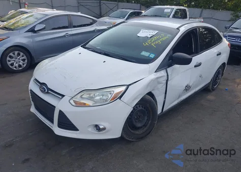 2012 Ford Focus S z USA, uszkodzony, nr VIN 1FAHP3E28CL276235